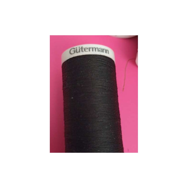 Gutermann bobine 500 m de fil à coudre - couleur 000 (noir)